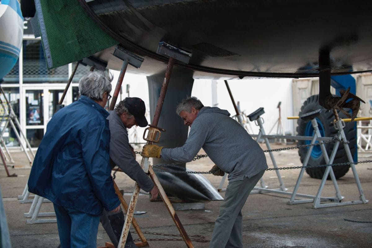 fabrication voiles gréément accastillage :Collaborateurs Ettore yachting préparation hivernage bateau